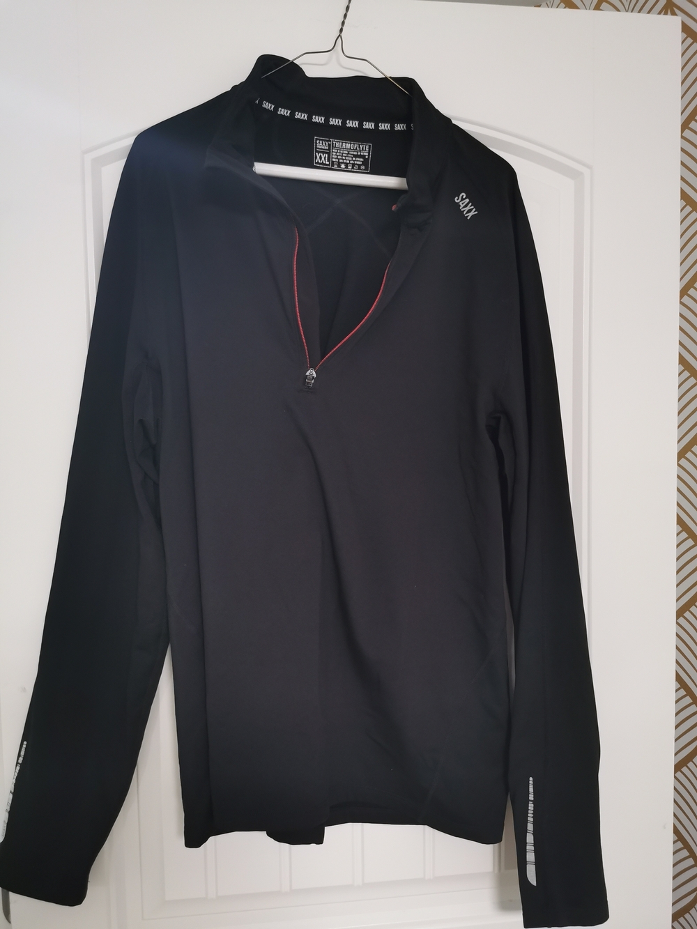 Saxx Men’s Black Jacket with Red Zipper Detail